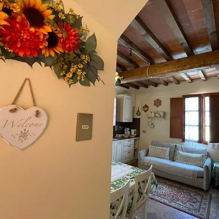 Casa Leonardo Lägenhet Gambassi Terme